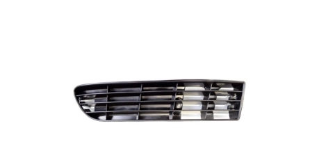 Audi-(A6) 94-97 Решетка Бампер бок.  R